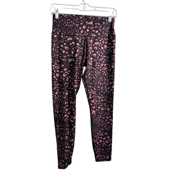 Varley Luna Leggings in Textured Animal Print - Picture 4 of 5
